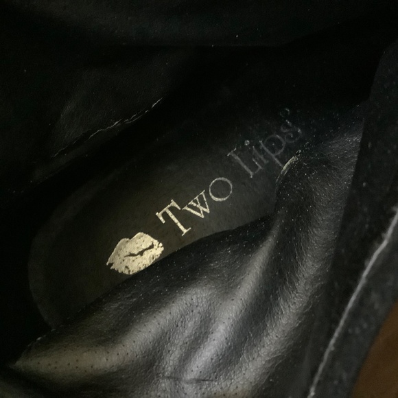 Two Lips suede block heel ankle booties - Picture 8 of 8